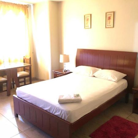 Hotel Onix Gold Guayaquil Exteriör bild